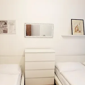 Modern Ve Smeckach 28 Apartmán