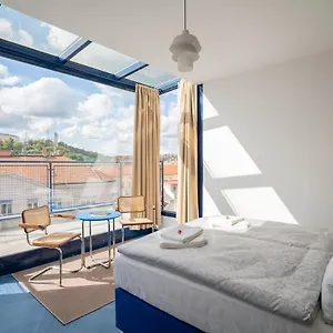 Avion - Národní Kulturní Památka - World Monument Hotel Brünn