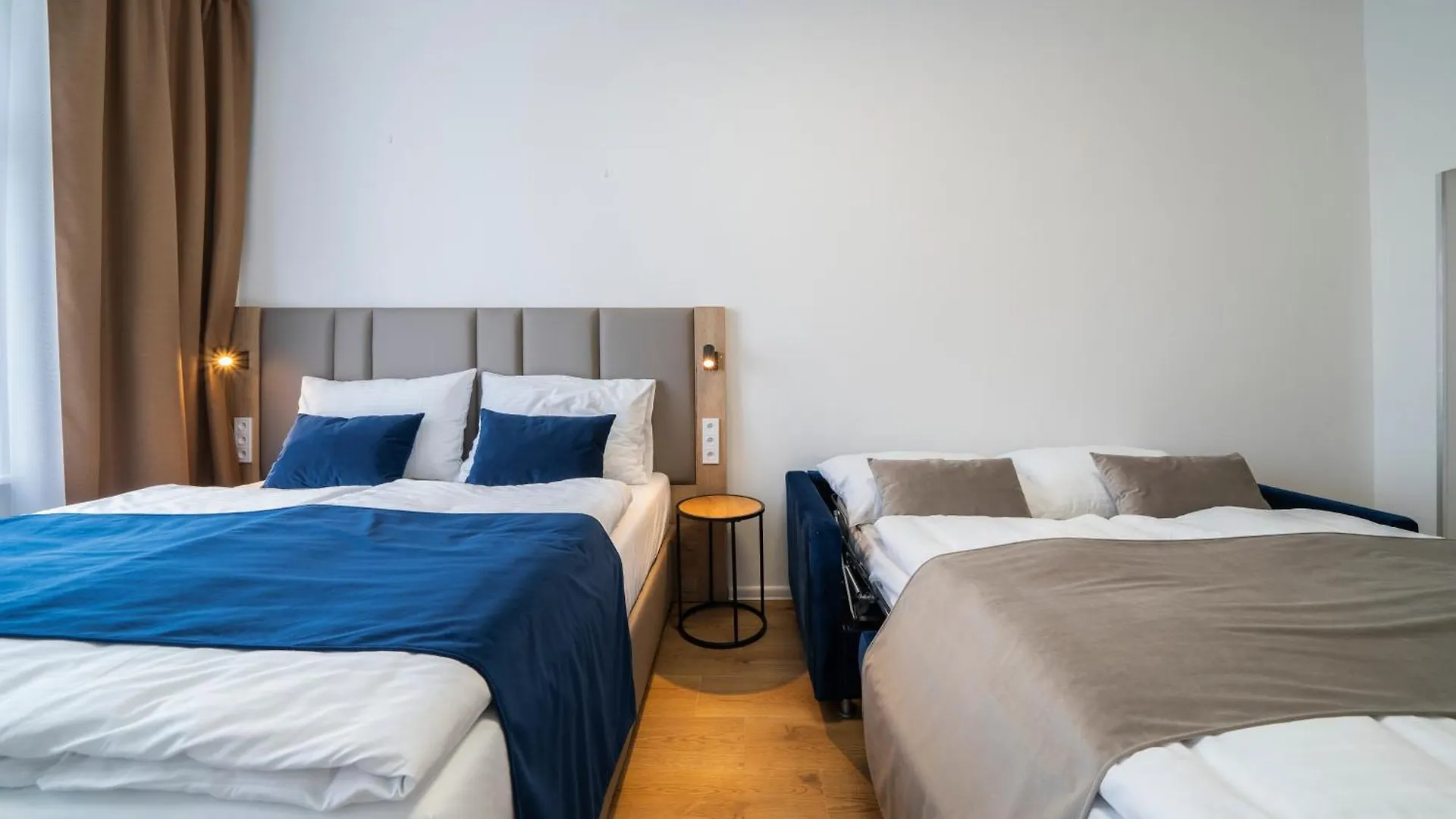 Hotel Leon 3*, Prague Czech Republic
