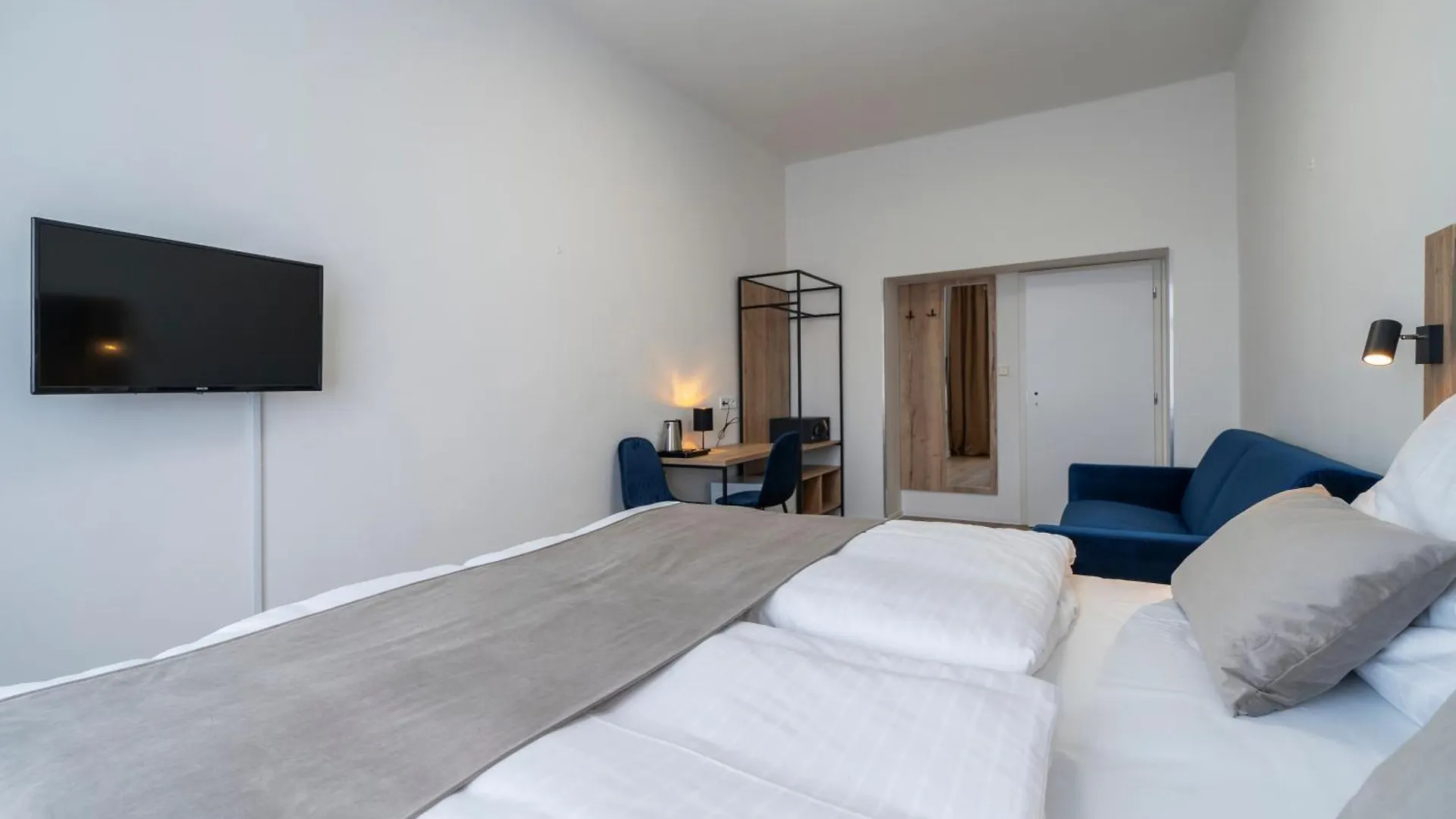 Hotel Leon