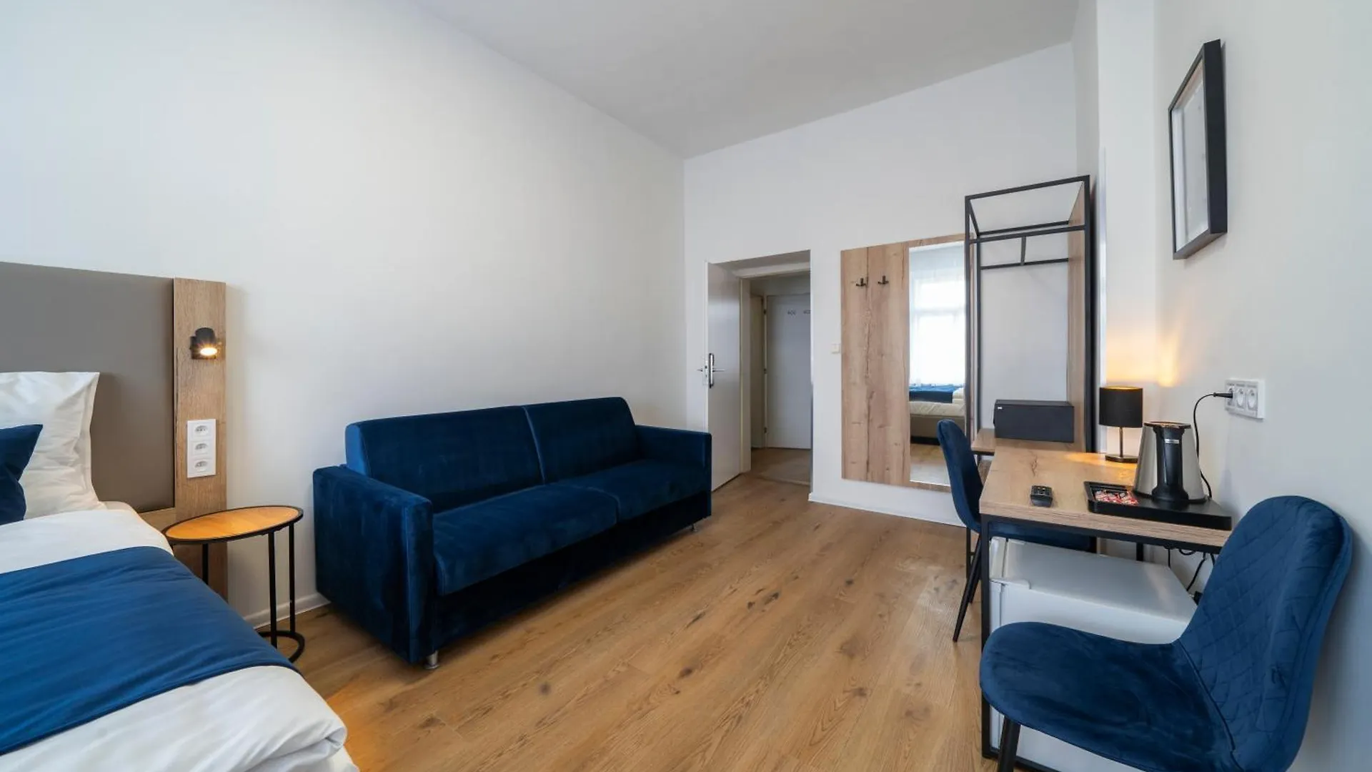 Hotel Leon